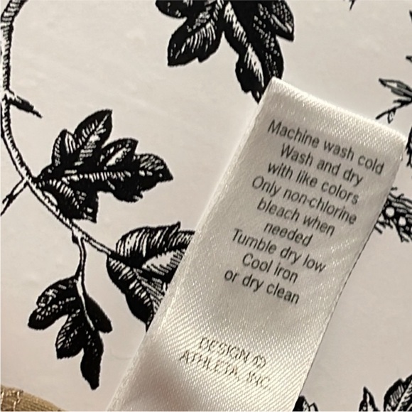 A - Picture 16 of 16